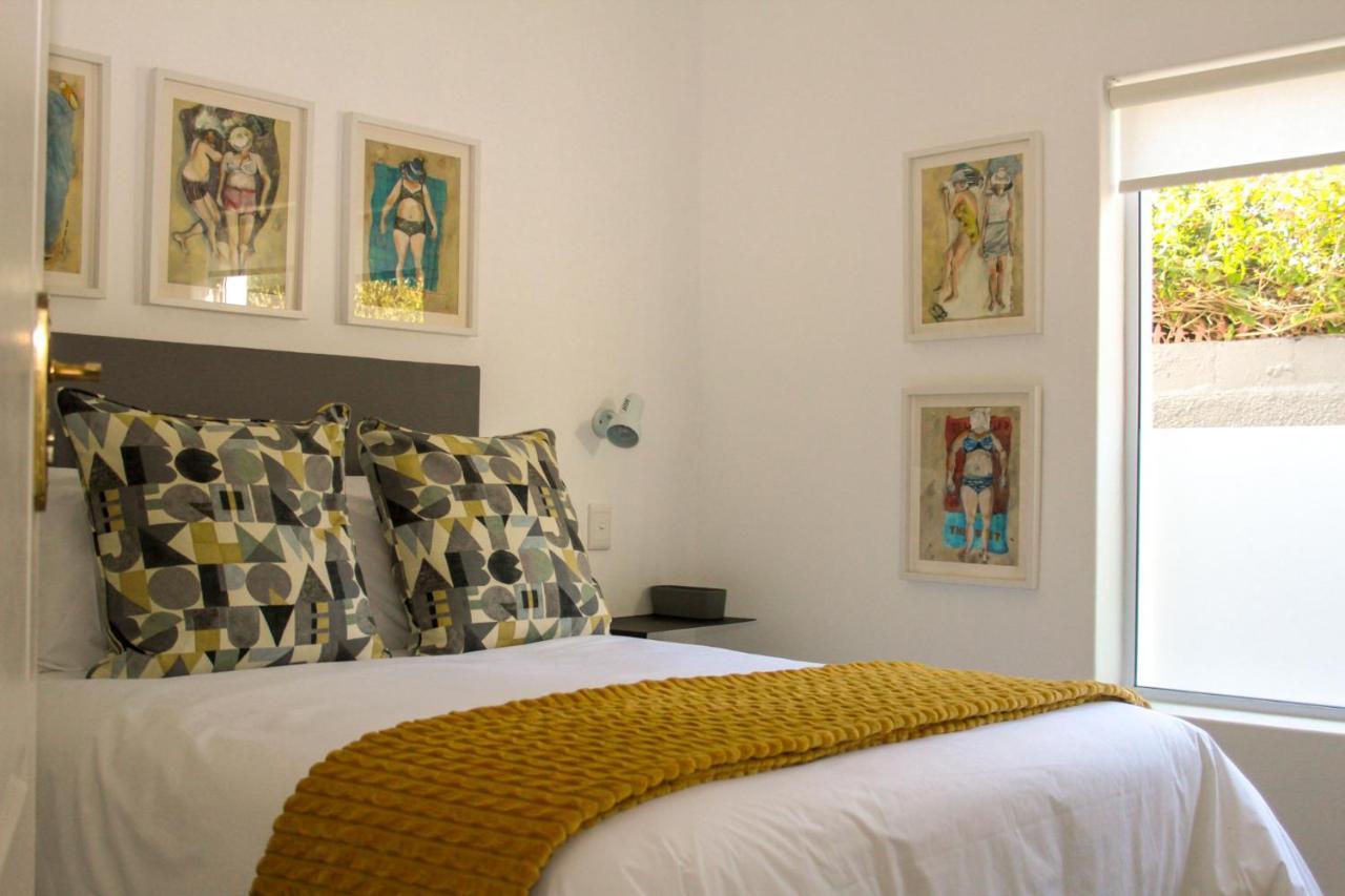Jakasa Guesthouse Hermanus Bagian luar foto