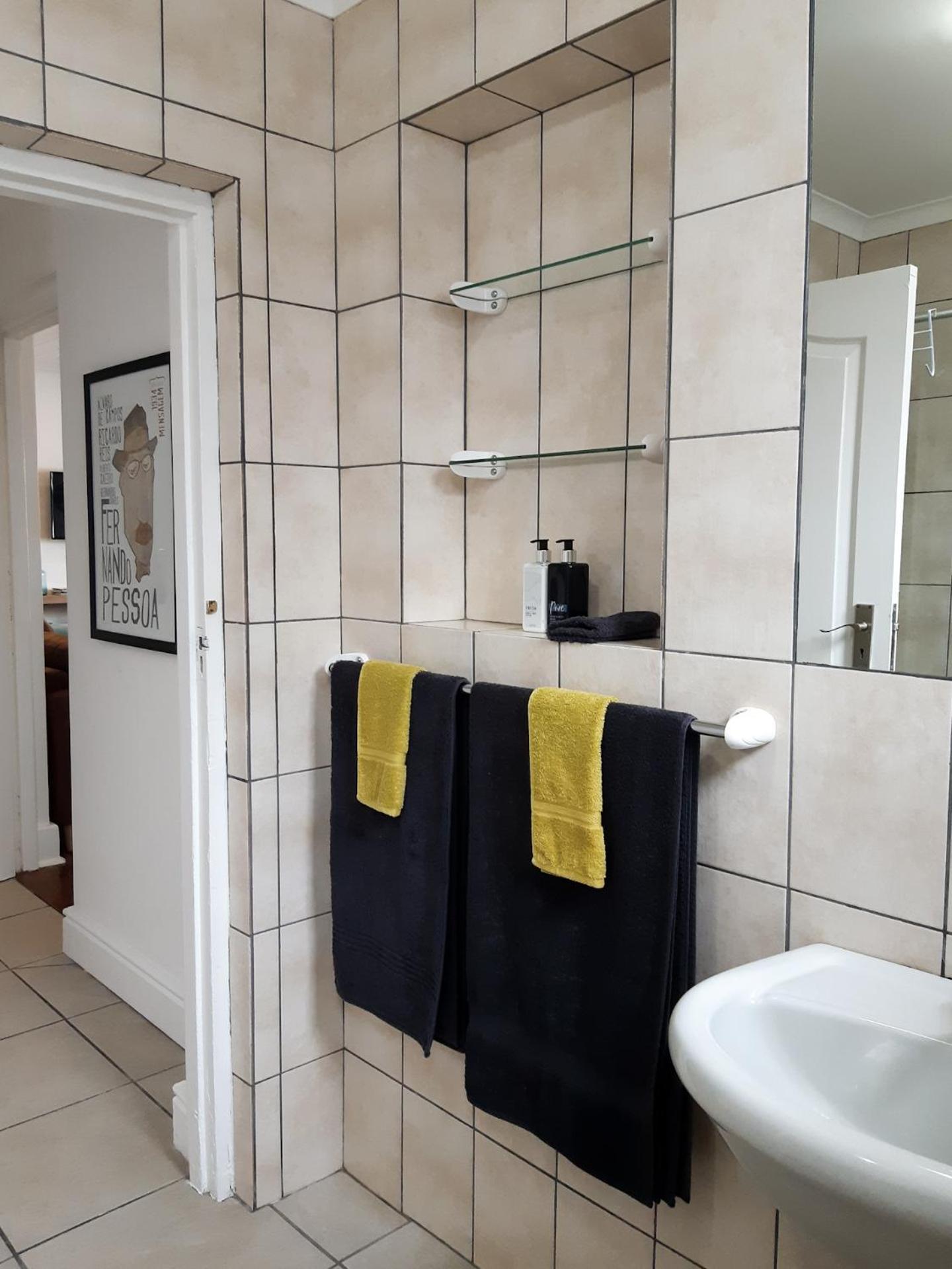 Jakasa Guesthouse Hermanus Ruang foto